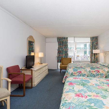 Holiday Shores Myrtle Beach Bagian luar foto
