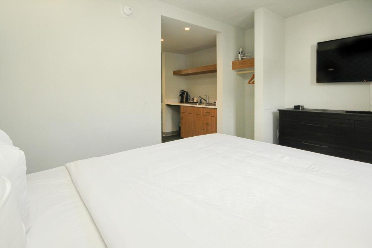 Holiday Shores Myrtle Beach Bagian luar foto